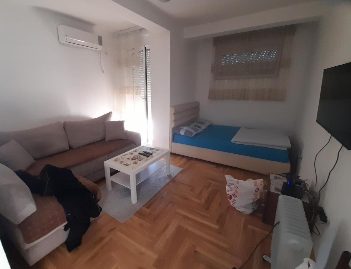 Apartment Luka Podgorica Exterior photo